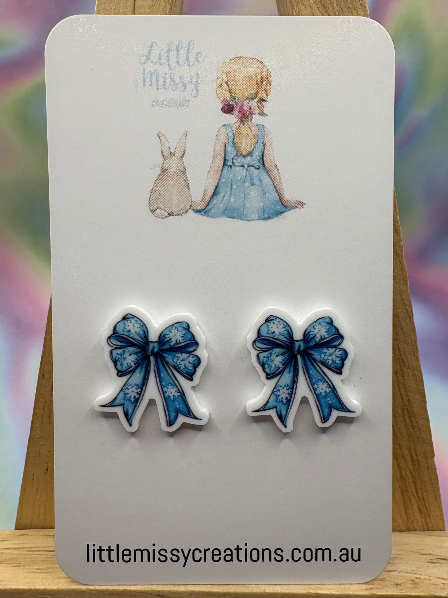 Snow Flake Bow Studs