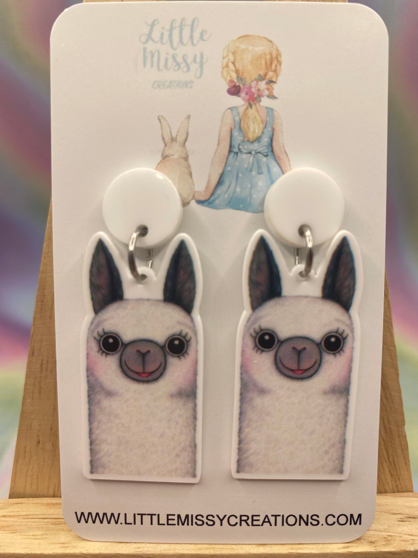 Llama Dangles