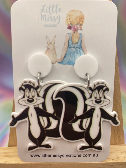 Pepe le Pew Dangles