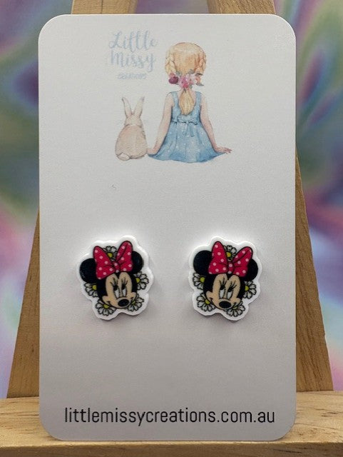 Minnie Studs